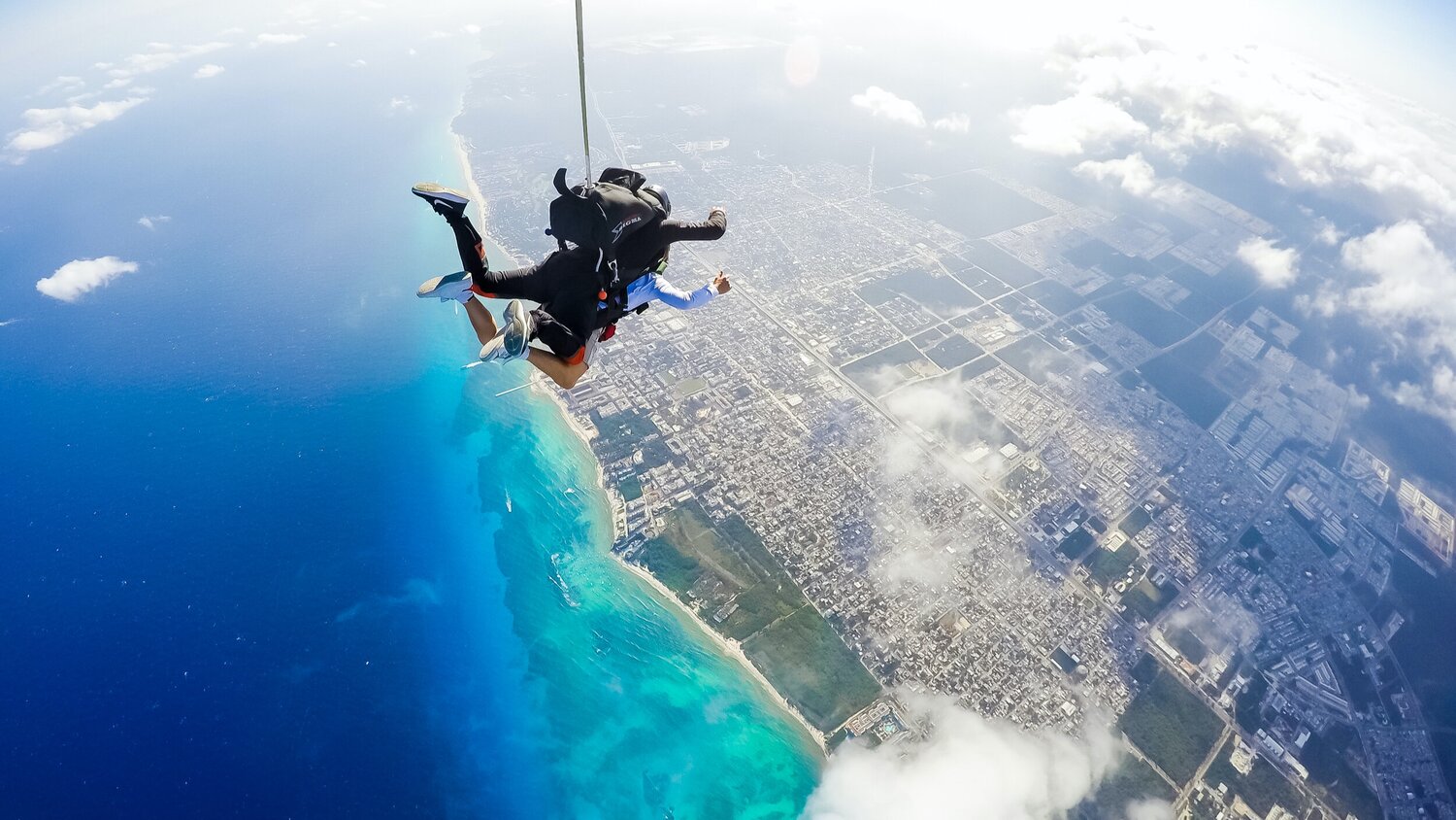 Skydive-Playa-del-Carmen-Paracaidismo-Mexico-Cancun-Tulum-Cozumel-Xcaret-SkydiveMex-Top-Thing-To-Do-En-Playa76